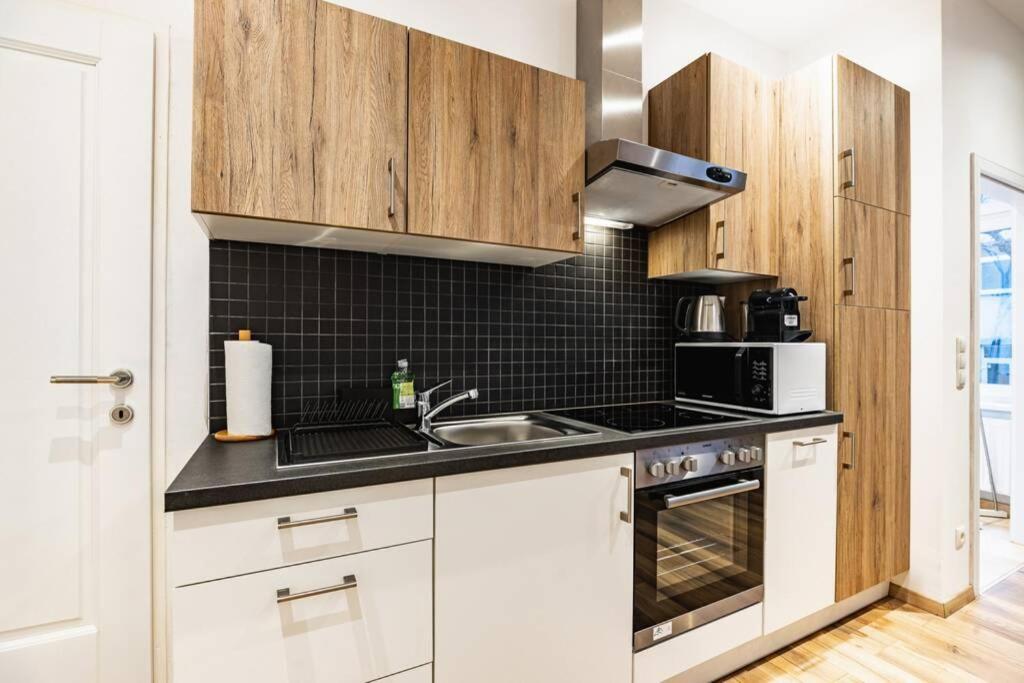 Modern Apartment Next To Subway Station فيينا المظهر الخارجي الصورة